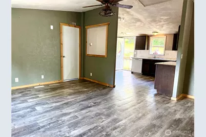 28 N Jacobson Road, Cathlamet, WA 98612 - Photo 4