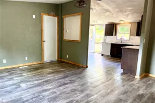 28 N Jacobson Rd, Cathlamet, WA 98612 - Photo 4