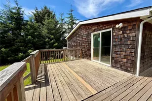 28 N Jacobson Rd, Cathlamet, WA 98612 - Photo 16