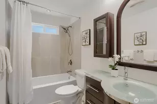 14379 104th Ave NE, Kirkland, WA 98034 - Photo 16