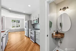 205 Newport Way NW, Issaquah, WA 98027 - Photo 18