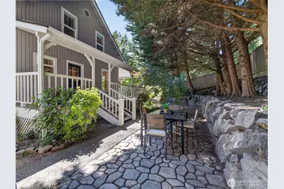 420 222nd Avenue NE, Sammamish, WA 98074 - Photo 4