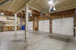 23420 SE 28th Ct, Sammamish, WA 98075 - Photo 32