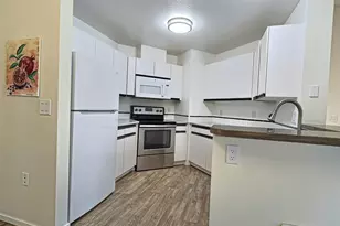 11130 SE 208th St, Kent, WA 98031 - Photo 8