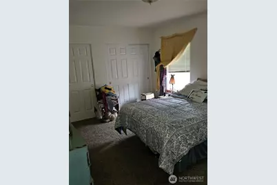 2916 Russell Road, Centralia, WA 98531 - Photo 4