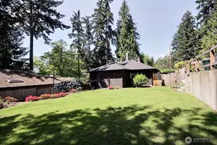 10609 SE 32nd St, Bellevue, WA 98004 - Photo 14