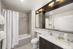 1760 NW 56th St, Seattle, WA 98107 - Photo 16