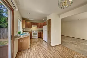 912 137th St SW, Everett, WA 98204 - Photo 4