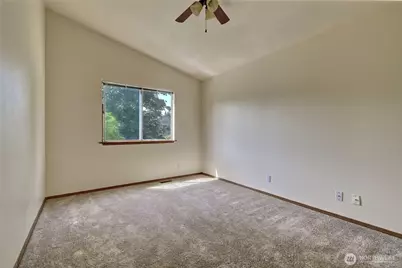 912 137th Street SW, Everett, WA 98204 - Photo 8