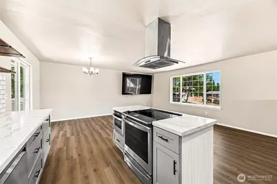 20109 69th Avenue E, Spanaway, WA 98387 - Photo 6