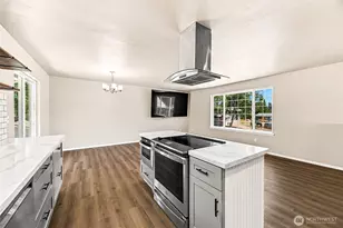 20109 69th Ave E, Spanaway, WA 98387 - Photo 6