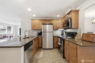 5713 187th Avenue E, Lake Tapps, WA 98391 - Photo 6