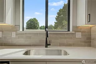 567 S Perry Ave, East Wenatchee, WA 98802 - Photo 18