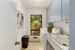 10700 NE Broomgerrie Rd, Bainbridge Island, WA 98110 - Photo 24