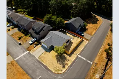 3702 232nd Street Ct E, Spanaway, WA 98387 - Photo 28
