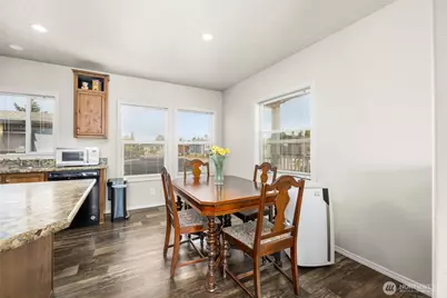 1120 S 25th Street #31, Mount Vernon, WA 98274 - Photo 12