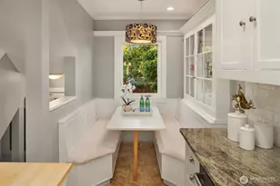 4319 NE 44th St, Seattle, WA 98105 - Photo 14