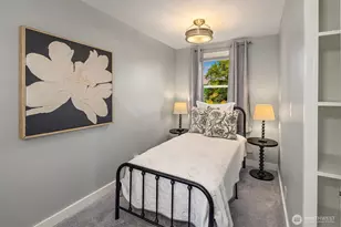 4319 NE 44th St, Seattle, WA 98105 - Photo 24