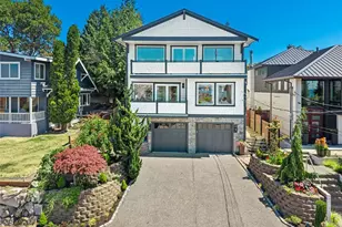 4048 56th Ave SW, Seattle, WA 98116 - Photo 2