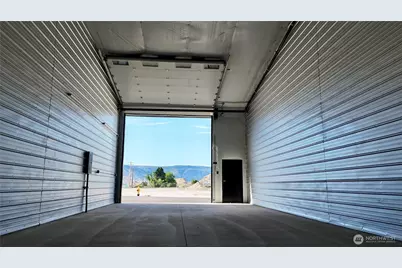 73 E Shop Avenue #A13, Chelan, WA 98816 - Photo 6