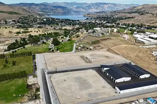 73 E Shop Ave, Chelan, WA 98816 - Photo 2