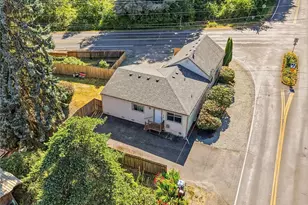 1954 Division St NW, Olympia, WA 98502 - Photo 4