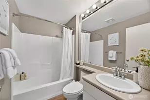 2920 Alki Ave SW, Seattle, WA 98116 - Photo 16