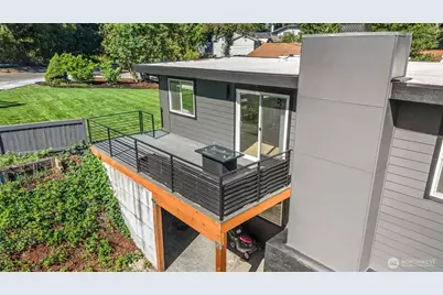 18001 77th Street E, Bonney Lake, WA 98391 - Photo 10