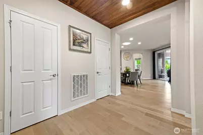 14016 188th Avenue Ct E, Bonney Lake, WA 98391 - Photo 4