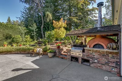2109 38th Avenue E, Seattle, WA 98112 - Photo 30