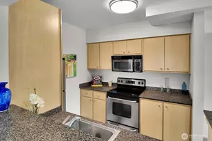 425 23rd Ave S, Seattle, WA 98144 - Photo 10