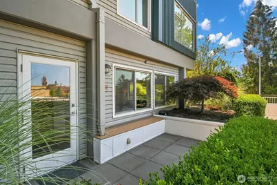 425 23rd Avenue S #A006, Seattle, WA 98144 - Photo 2