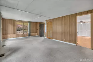 8214 191st St E, Puyallup, WA 98375 - Photo 6