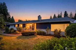 105 161st St SE, Bothell, WA 98012 - Photo 1