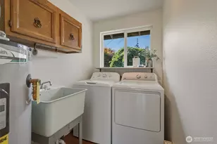 105 161st St SE, Bothell, WA 98012 - Photo 30