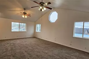 40 Cherry St S, Soap Lake, WA 98851 - Photo 16