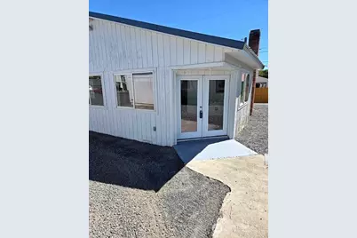 40 Cherry Street S, Soap Lake, WA 98851 - Photo 2