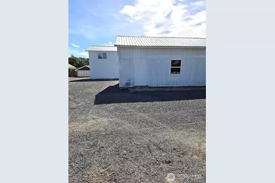40 Cherry Street S, Soap Lake, WA 98851 - Photo 6