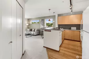 12334 31st Ave NE, Seattle, WA 98125 - Photo 6