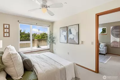12334 31st Avenue NE #202, Seattle, WA 98125 - Photo 18