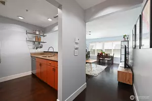 1711 E Olive Wy, Seattle, WA 98102 - Photo 4