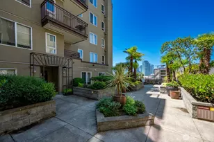 1711 E Olive Wy, Seattle, WA 98102 - Photo 28