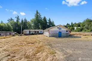 1649 Larson Rd, Raymond, WA 98577 - Photo 1