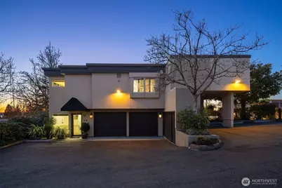 7 10th Avenue, Kirkland, WA 98033 - Photo 2