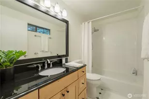 8005 NE 120th St, Kirkland, WA 98034 - Photo 20