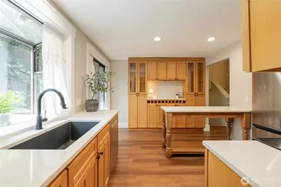 8005 NE 120th Street, Kirkland, WA 98034 - Photo 8