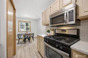 705 N State St, Bellingham, WA 98225 - Photo 20