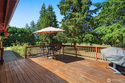 18121 Mi Lane SW, Rochester, WA 98579 - Photo 14