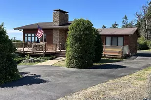 31 N Rhododendron Dr, Port Townsend, WA 98368 - Photo 2