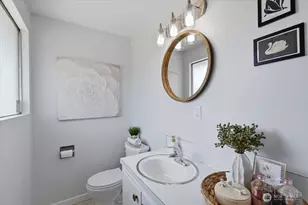 10236 11th Ave SW, Seattle, WA 98146 - Photo 20